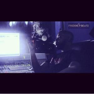 Meet your Posher, Freddie